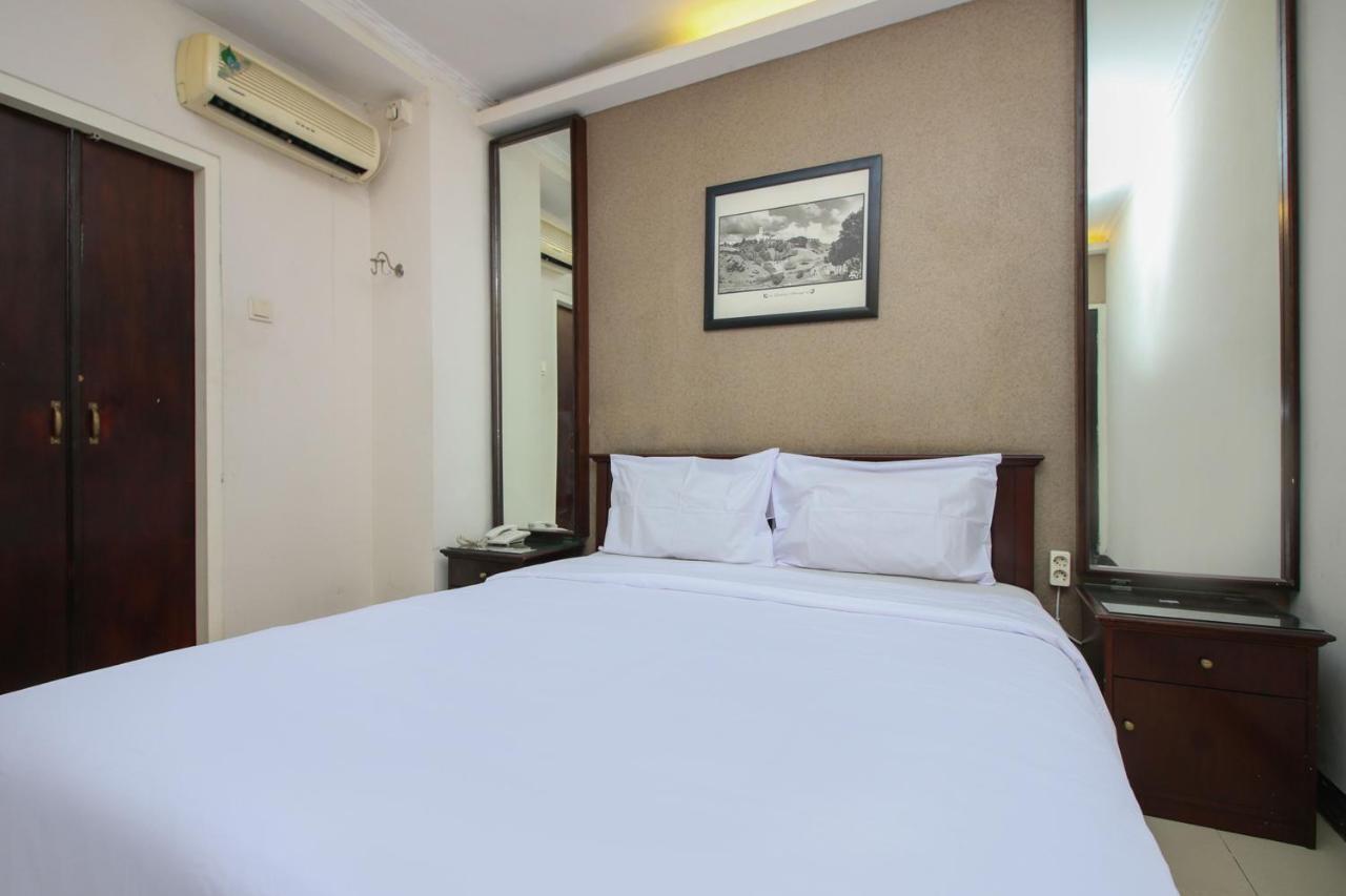 Sky Hotel Buah Batu 1 Bandung Exterior photo